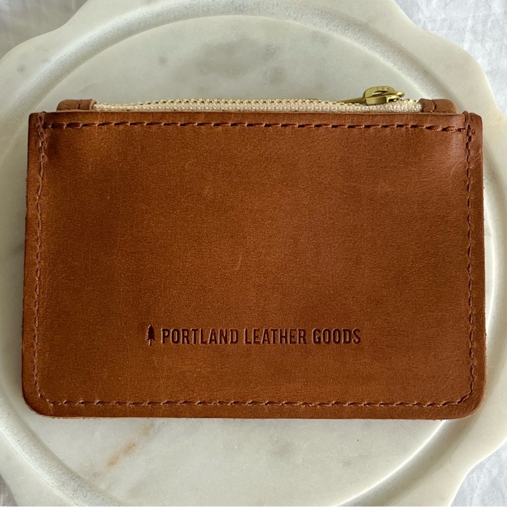 Portland Leather Wallet Honey Brown Zip Coins Cards Snap EUC - Picture 2 of 4